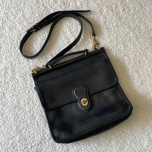 Authentic Vintage Coach Willis Bag in Black Leather